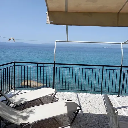 بيت للعطل Ekie With Sea View *