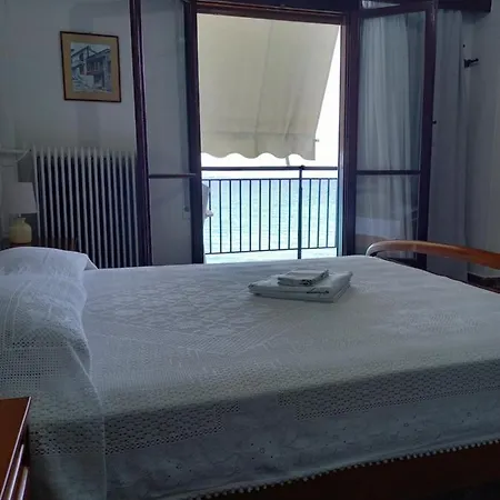 Ekie With Sea View Kalamáta