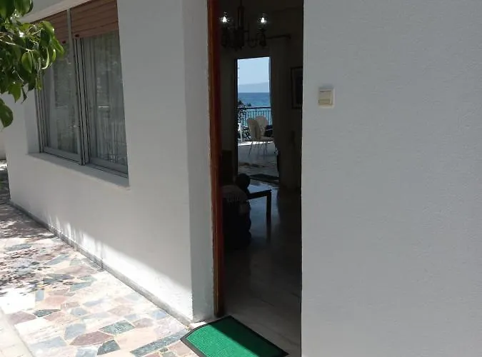 Ekie With Sea View *