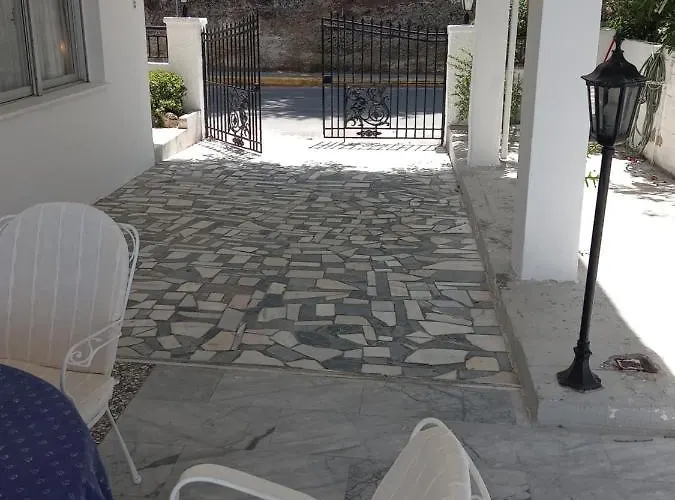 Ekie With Sea View بيت للعطل كالاماتا