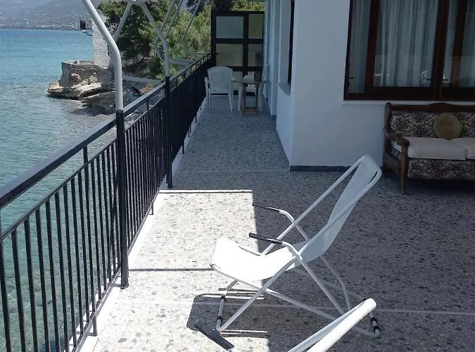 Ekie With Sea View *