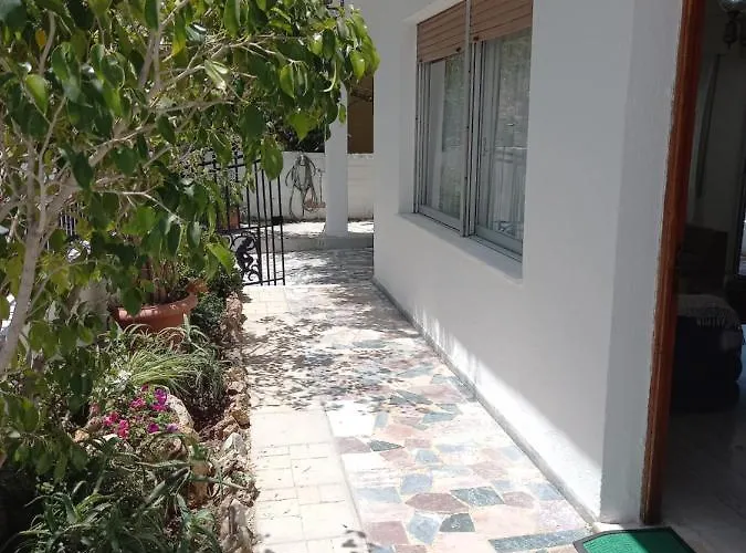 بيت للعطل Ekie With Sea View *