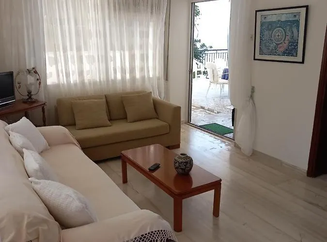 بيت للعطل Ekie With Sea View كالاماتا