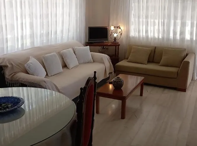 Ekie With Sea View بيت للعطل كالاماتا